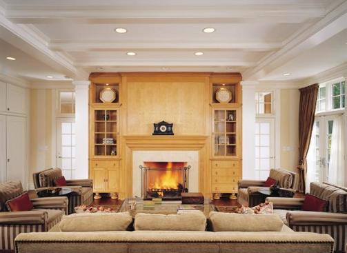 Transom windows line much of the first floor, including the living/dining room. In addition to bringing in extra natural light, they serve as a unifying design element.