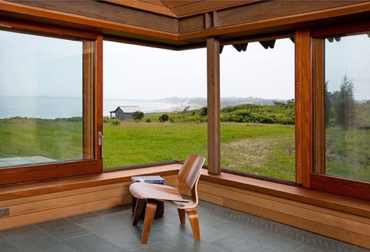 Honor Awards for Design Excellence 2011, Award: 
Martha's Vineyard Residence, Chillmark, Mass.; 
Peter Rose + Partners.