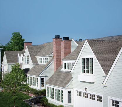 Architect Bill McGuinness, co-founder of Sun Homes along with builder Bob Dale, developed and designed Kensett to respect its natural site as well as the surrounding community. Protecting nearly five acres for a nature preserve meant siting the houses with a higher density.