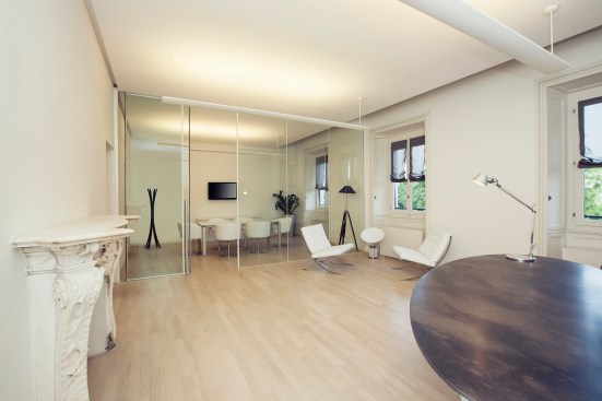 Living room - meeting room.