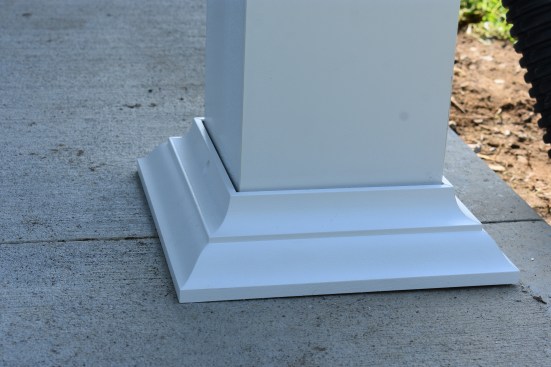 The Parkway cap/base option for Snap-Tite™ PVC column wraps
