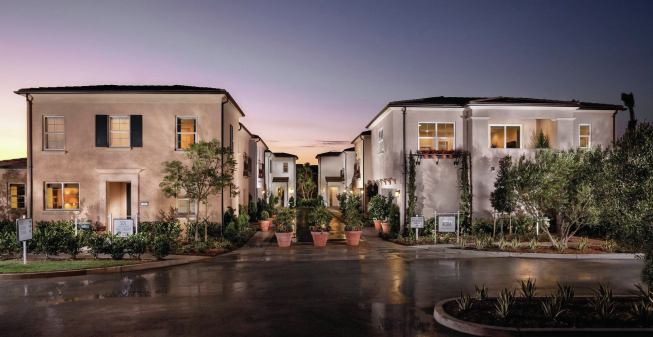 Villa Metro is The New Home Company’s signature village of 315 homes in the master-planned community of Valencia, Calif. There are four neighborhoods offered at Villa Metro: Aqua, Sol, Terra, and Cielo. Pictured here is Aqua and Sol. Aqua features single-family detached homes with up to three bedrooms and two- and one-half baths, ranging from 1,081 to 1,441 square feet of living space. Sol features single-family detached homes with up to three bedrooms and three- and one-half baths, ranging from 1,610 to 1,998 square feet of living space.