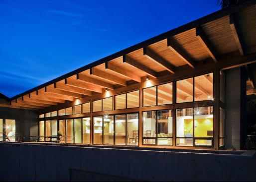 Nestled in the Pacific Northwest, this home’s south-facing deck is engineered to capture sunlight in winter months and offers expansive views year-round. Project: Vancouver Residence, Vancouver, Wash.; Builder: Hammer & Hand, Portland, Ore.; Architect: Scott | Edwards Architecture, Portland.