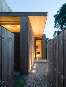 Elizabeth II, Bates Masi + Architects, Amagansett, N.Y.