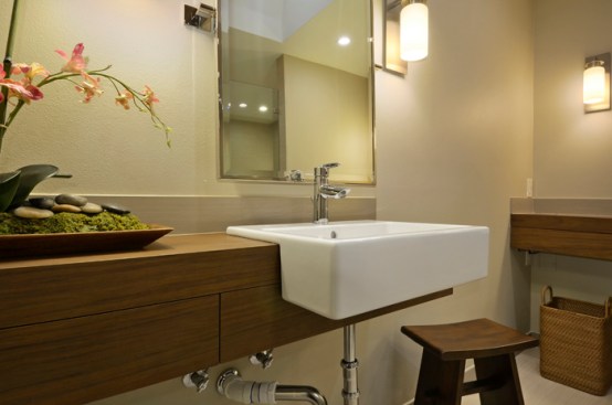 Smart features abound. LED under-vanity motion lighting prevents tripping at night. 