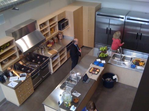 Deluxe Kitchen At The Gee at Gonzaga University, amenities include stainless steel appliances.
