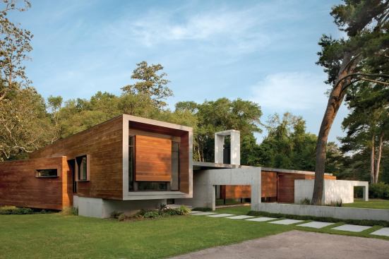 Architect James Choate specified zinc exterior accents, which supply a textural variation on the wood-and-concrete materials palette.