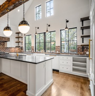 State of the art Kitchen with sandstone counter tops 