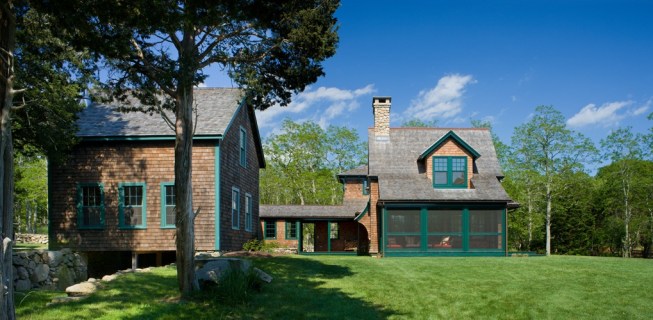 The space between the house and the sheds becomes a courtyard.