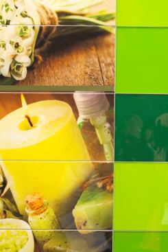 Azteca demonstrates its high-resolution printing capabilities on its Imagine mural tiles.