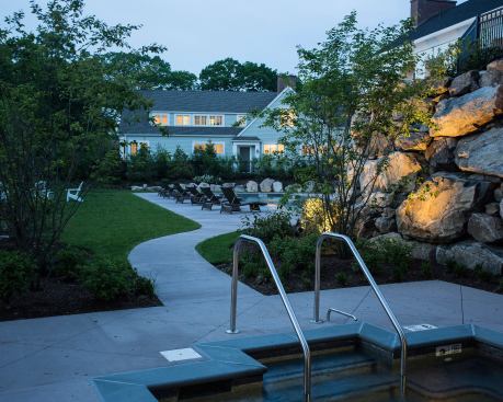 Kensett’s success proves that a variety of home buyers, even in luxury markets, are willing to live in high-density communities that offer walkability, accessibility, recreation, interaction with neighbors, easy commuting, and a strong connection to nature.