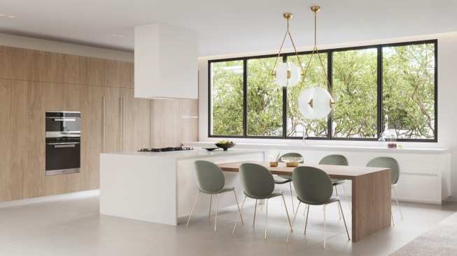 Bay Harbour Islands Residence