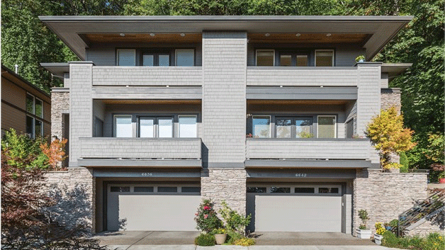 Photo by Bob Greenspan