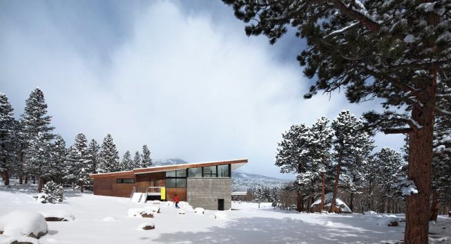 Exterior materials--steel, concrete, and glass--are all noncombustible, a must in this fire-prone location.