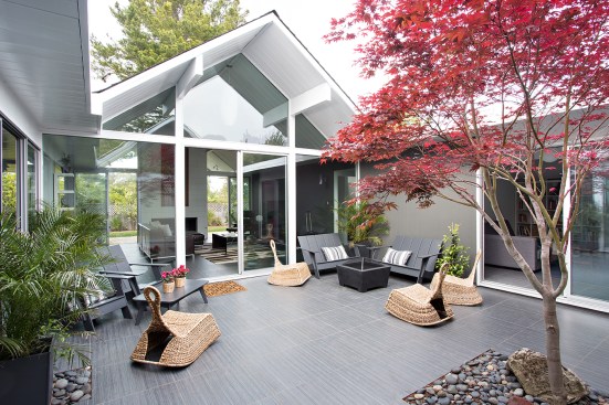 Double+Gable+Eichler+Remodel+by+Klopf+Architecture