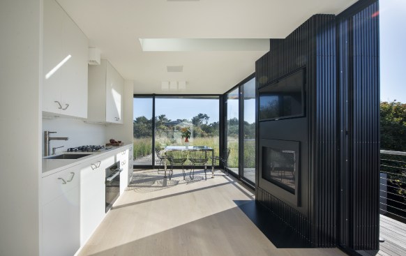 Beach Hampton, Bates Masi + Architects