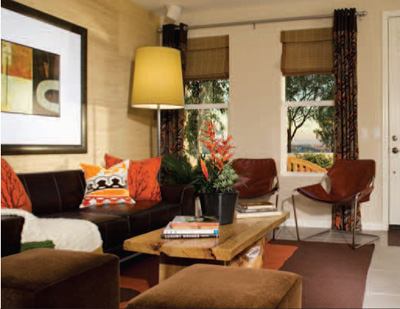 Complementing two other housing types at Vantis—live/work units and urban town-homes—the courtyard homes of Latitudes South range from one to three stories and include a diversity of floor plan options. All units enjoy direct-access garages, private deck or patio space, and garden or vista views.