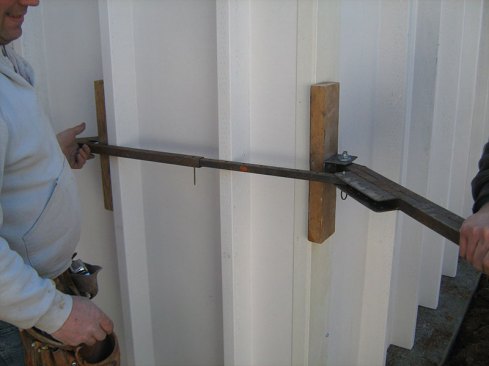 The panels are connected to each other.