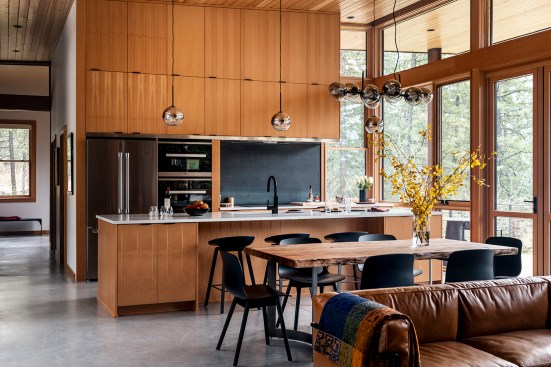 Edelweiss House kitchen