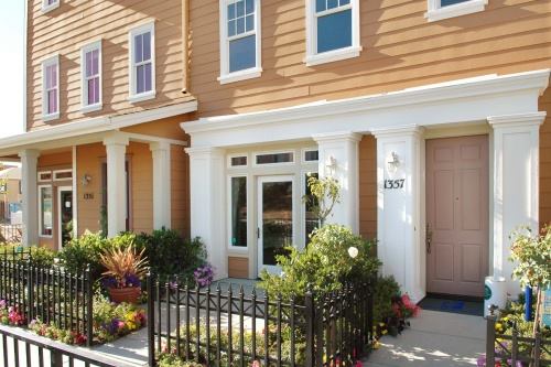 Seagate at Bayside William Lyon Homes Architect: KTGY Group Hercules, California