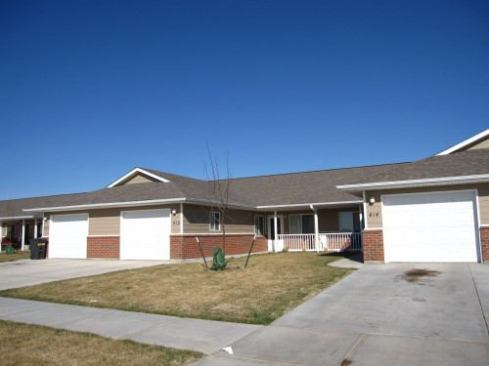 The 16-unit Prairie Pointe TownHomes development is LEED Platinum-certified.
