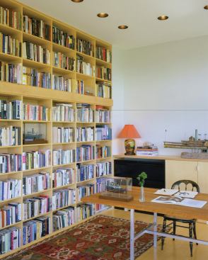Using both sides of the cabinetry strengthens them as freestanding objects, says architect JT Loomis.
