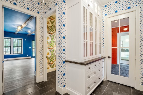 Custom Wallcoverings 