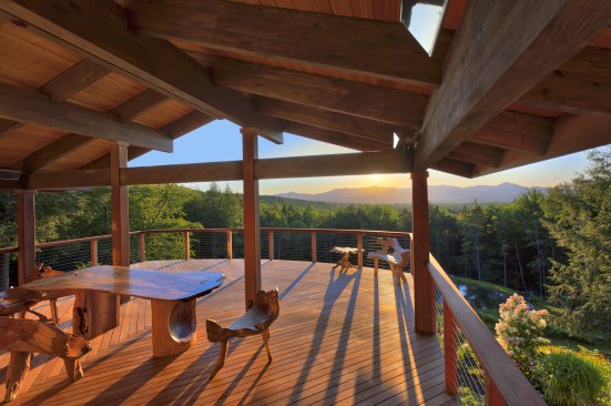 Courtesy of Decks by Kiefer