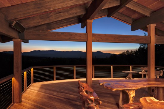 Courtesy of Decks by Kiefer