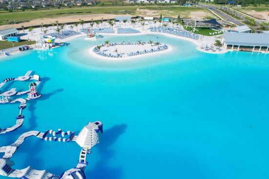 Metro Development Group's Mirada Lagoon in San Antonio, Florida.