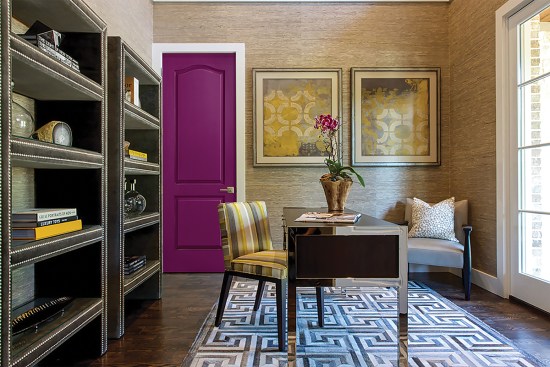 The look of the 2-Panel Arch-Top molded panel interior door complements the Mediterranean Luxe trend which consists of grand archways and the use of rich paint colors to create a global-inspired home.