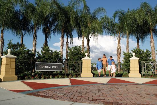 Central Park at Lakewood Ranch offers five styles of housing and amenities such as a splash park, dog park, picnic pavilion, baseball field, and tennis courts. 