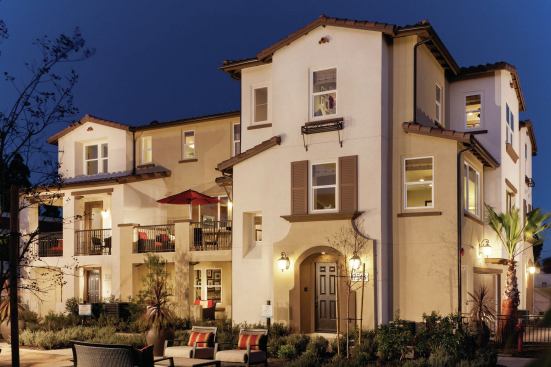 The Solana Walk gated community in Fountain Valley, Calif., encompasses single-family dwellings and townhomes. 