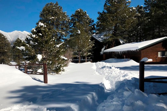 Located outside Flagstaff, Arizona, the home experiences extreme temperatures and an average of 100 inches of precipitation each year, mainly in snow.