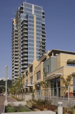 The North Macadam Waterfront project is redeveloping the industrial-heavy south shore of Portland’s Willamette River into a mixed-use community providing housing and educational space for a local university. Busby Perkins+Will was commissioned to develop the master plan for the 20-block area, which was designed to pilot LEED-ND standards.