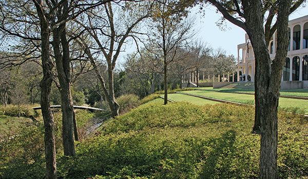 Beyond Pictorial: Revising Philip Johnson's Monumental Beck House  Dallas  Reed Hilderbrand, Watertown, Mass.