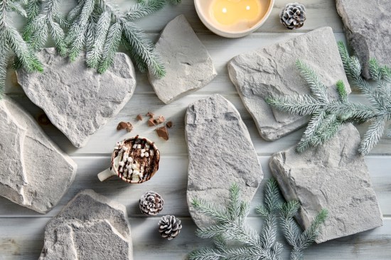 StoneCraft’s Fieldstone in Silver SummitTM offers a wide range of bold angular shapes and rugged surface texture, to create a unique visual dialog. Photo credit: Westlake Royal Building ProductsTM
