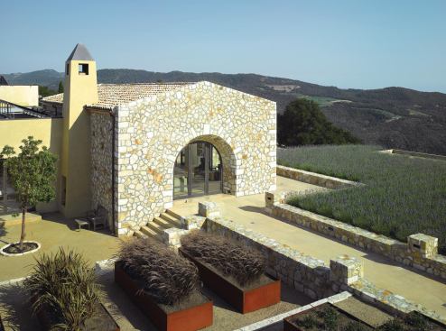 Grassi & Associates also built the Giese Residence in St. Helena, Calif., designed by Andrew Batey Architecture.