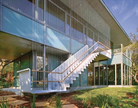 Walker specializes in building ultra-challenging, high-end houses, such as the Cohen Residence on Casey Key in Osprey, Fla., designed by Toshiko Mori Architect.