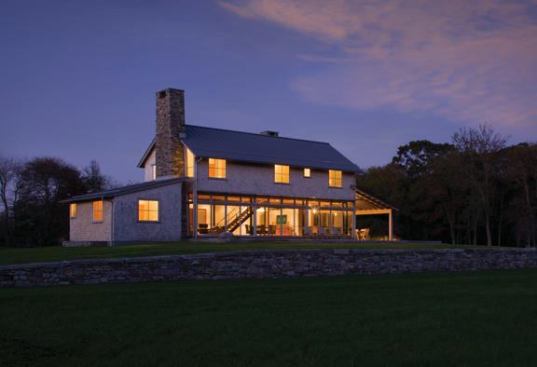 Field House

Sakonnet, R.I.