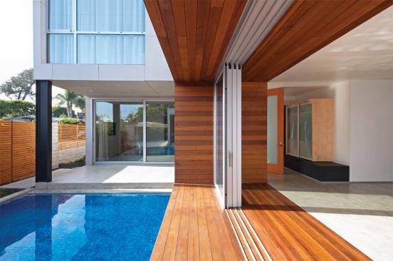 Superb-A House

Venice, Calif. 