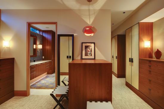 Osprey House, Osprey, Fla. Architect: Sweet Sparkman Architects, Sarasota, Fla. Builder: Michael K. Walker & Associates, Sarasota