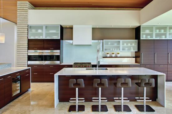 The Pima Canyon Kitchen is open-plan, yet there's strong definintion between the cooking space and hangout space. 