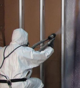 #11 Icynene Medium-Density Spray-Foam Insulation MD-R-200 medium-density spray-foam insulation uses 100% water-blown technology. The insulation provides an R-value of 5.2 per inch and offers a low vapor permeance for use in areas with higher levels of humidity; according to the company, it also is ideal for projects requiring the enhanced structural strength of a more rigid foam. 800.758.7325.
www.icynene.com.