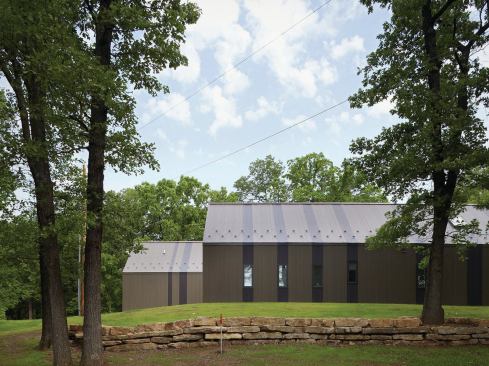 RADA 2013 / Campus Housing / Merit Award: Trail Center at Camp Prairie Schooner, Kansas City, Mo. / El Dorado