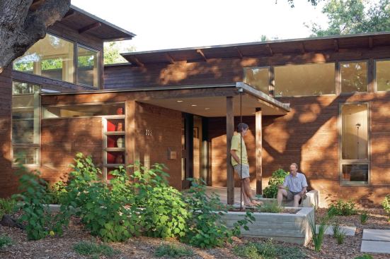 Outside living is central to the design program for this home–with visual and physical connection to the outdoors evident throughout. 