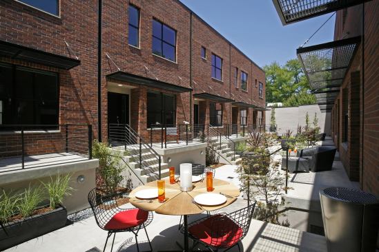 Sutter Brownstones, Sacramento, Calif.