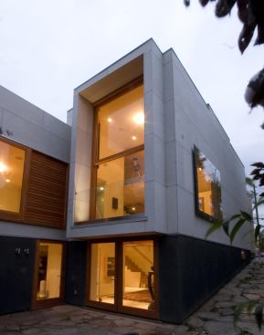 Leone Living, Santa Monica, Calif.