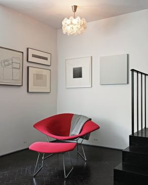 Off the street is an entryway, one of several transitional spaces that make the apartment feel spacious. Berke notes that tfoyers, hallways, and landings make a home feel roomier, even if it means pinching the square footage from another portion of the plan. 