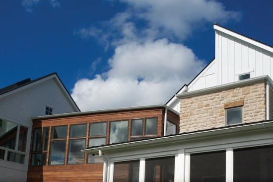 Woodland Hall House, Columbus, Ohio

Architect: Meyers + Associates, Columbus

Builder: Ghiloni Custom Builders, Granville, Ohio